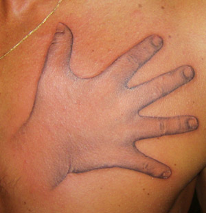 Tatuaggio mano