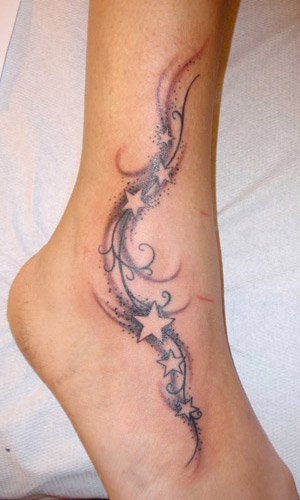Tatuaggio cavigliera