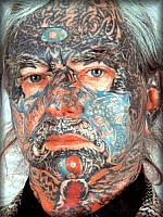 Viso tatuato