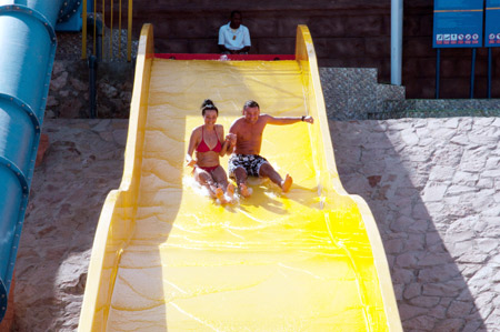 scivolo in piscina